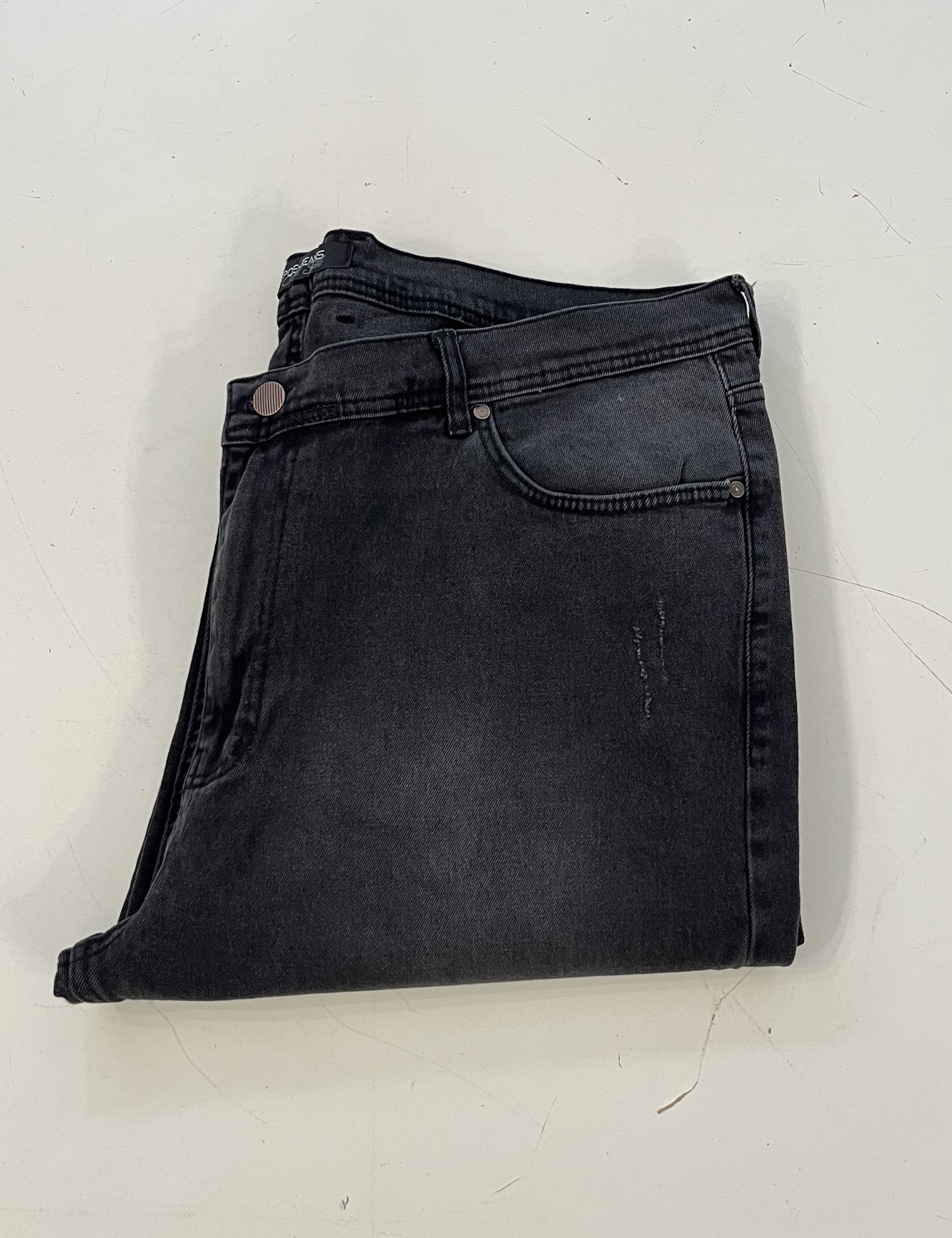 Ανδρικό μαύρο με φθορές τζιν ελαστικό σε ίσια γραμμή με φερμουάρ Plus Size EP69333